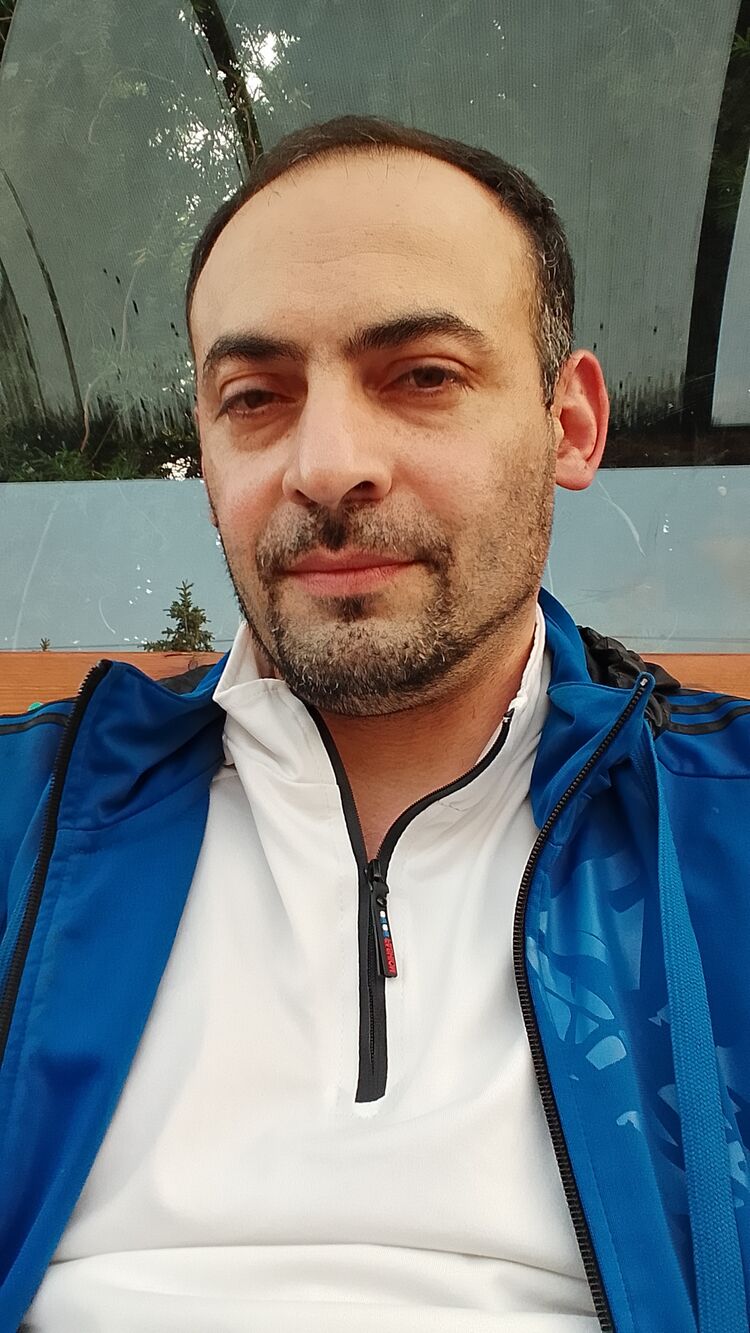  Warszawa,   Dato, 43 ,   ,   