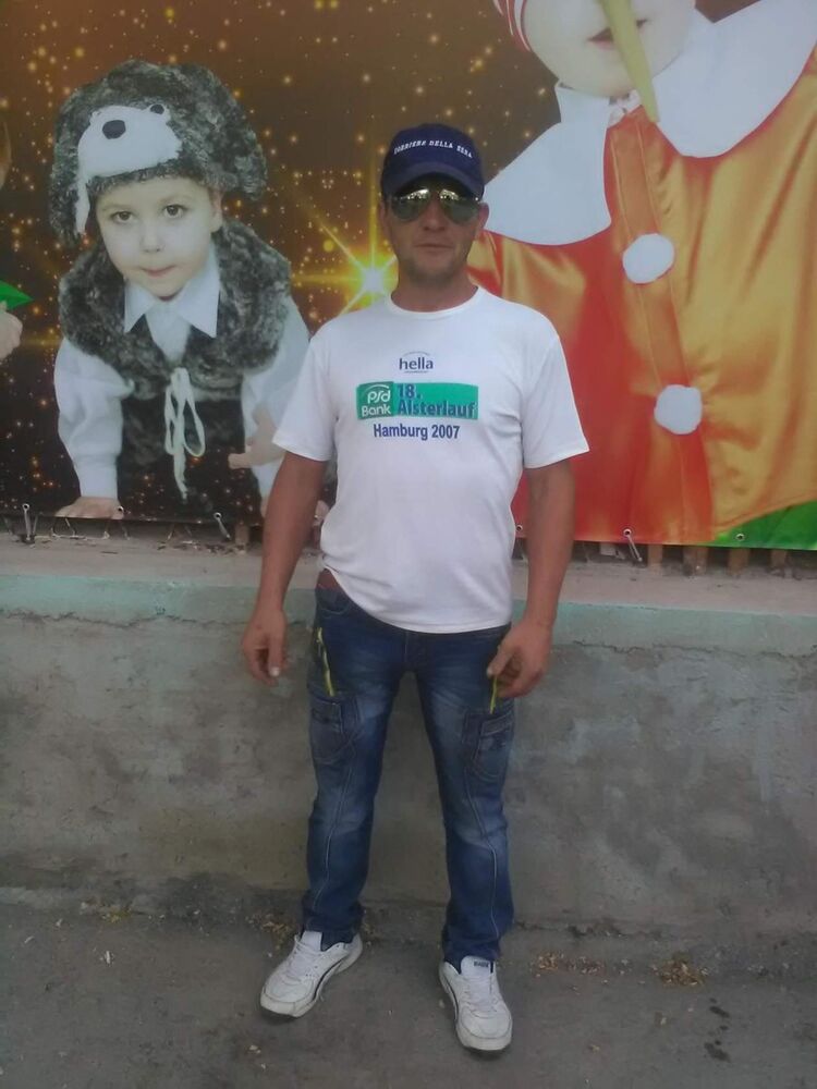  ,   Vasea, 48 ,     , c 