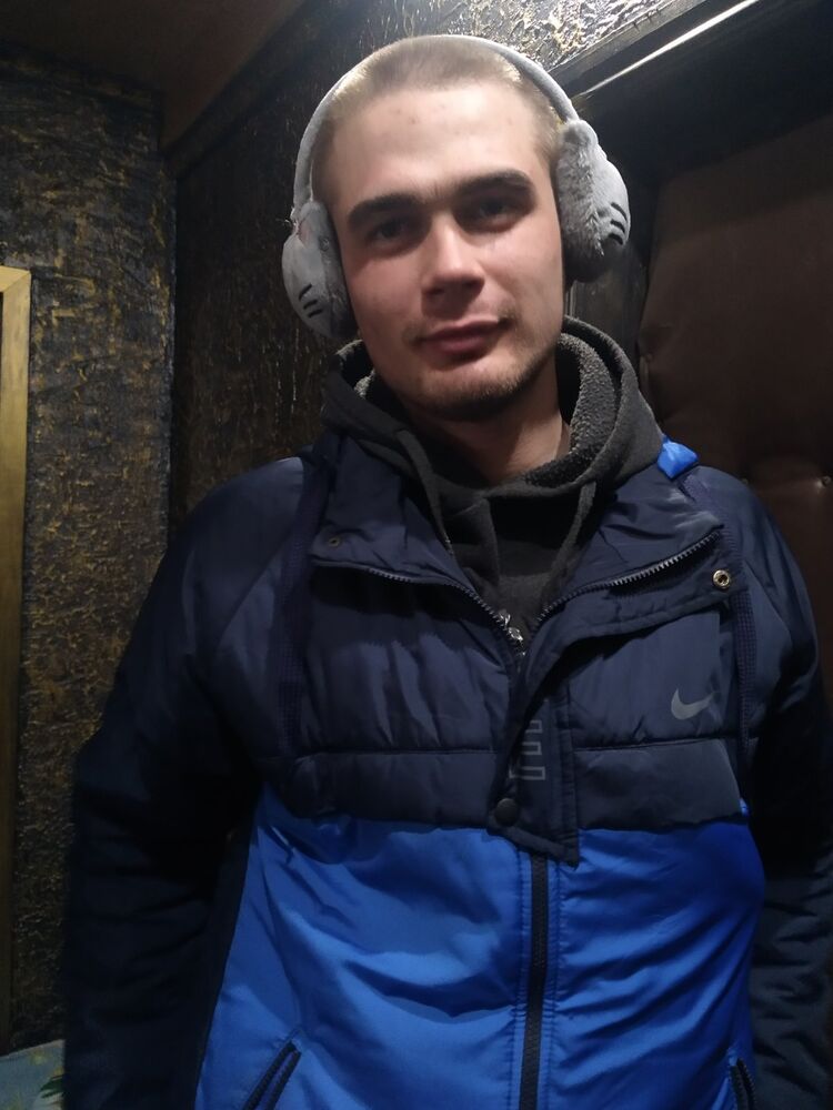  43855574  , 27 ,    
