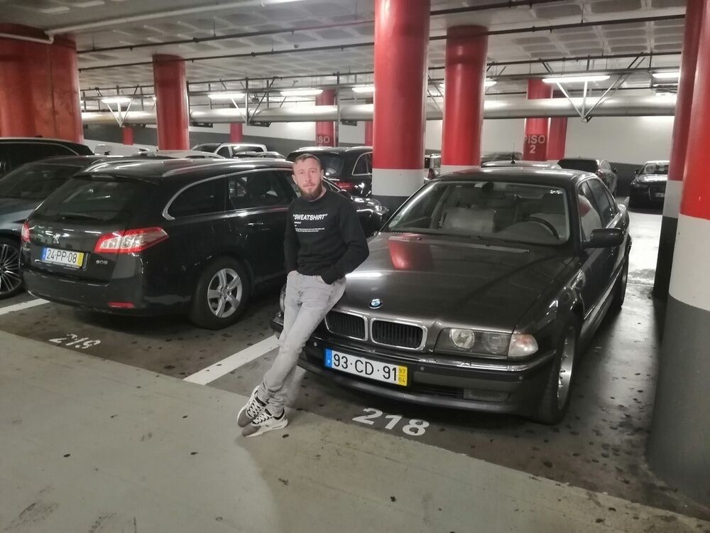  16532994  Vadim, 32 ,    
