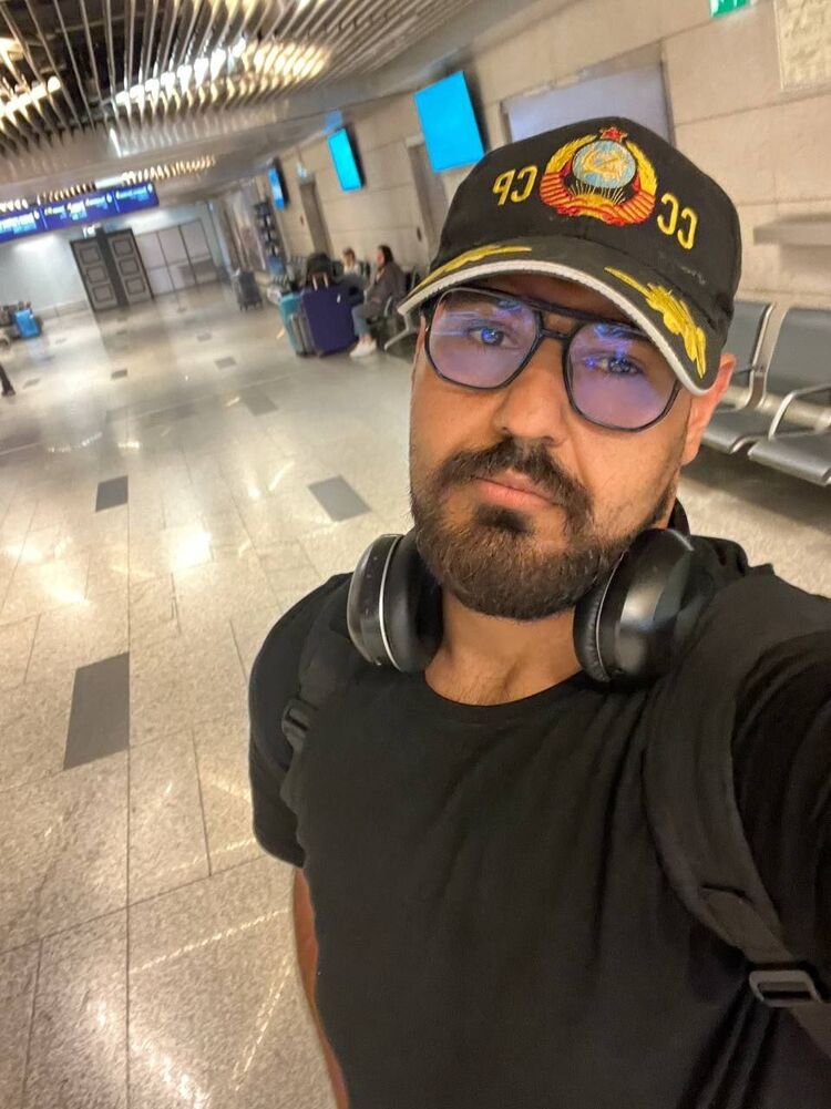  54392824  , 28 ,    -