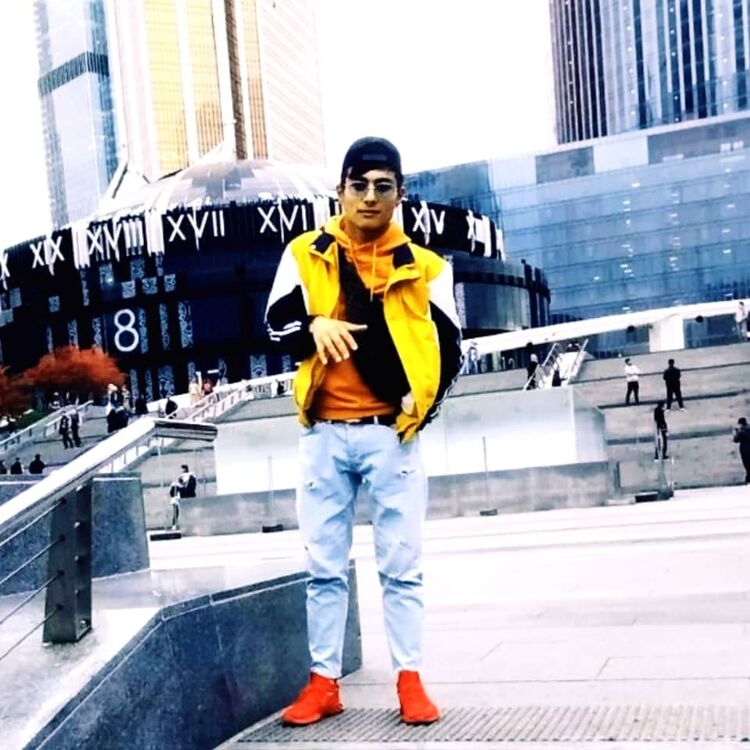  ,   Zohid, 26 ,   ,   , c 