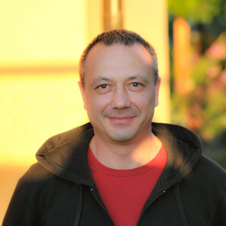  5572774  Andrey, 48 ,    