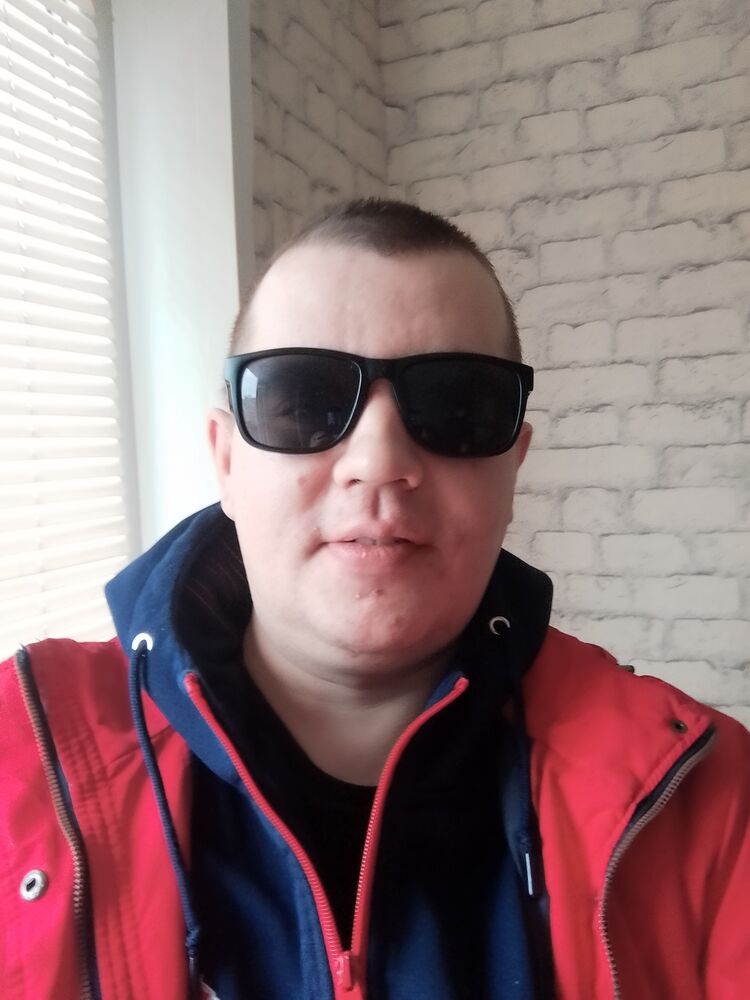  40988844  , 34 ,     