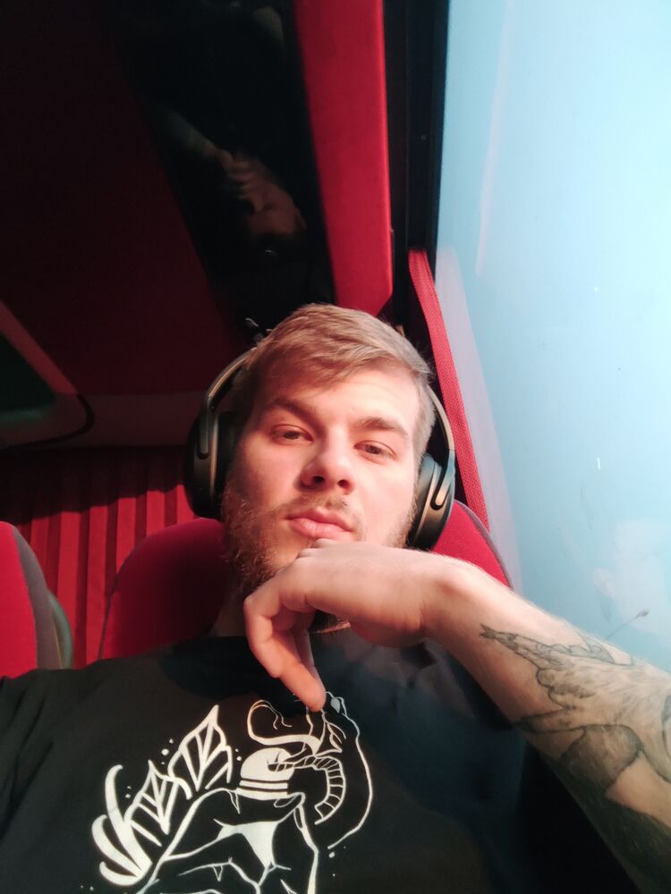  27697424  , 29 ,    