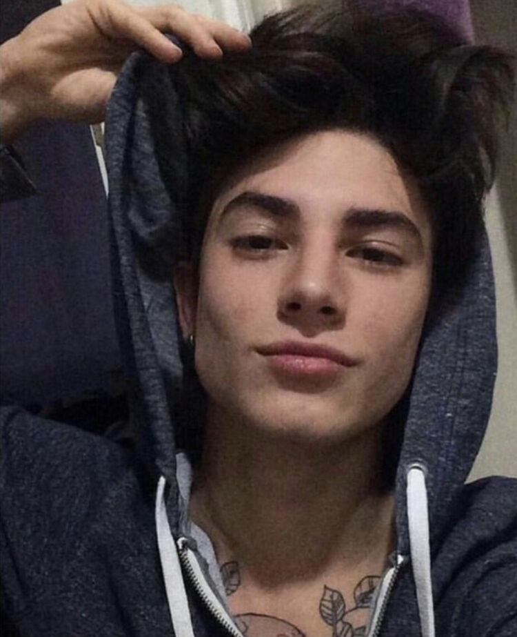  23526514  Mark, 29 ,    