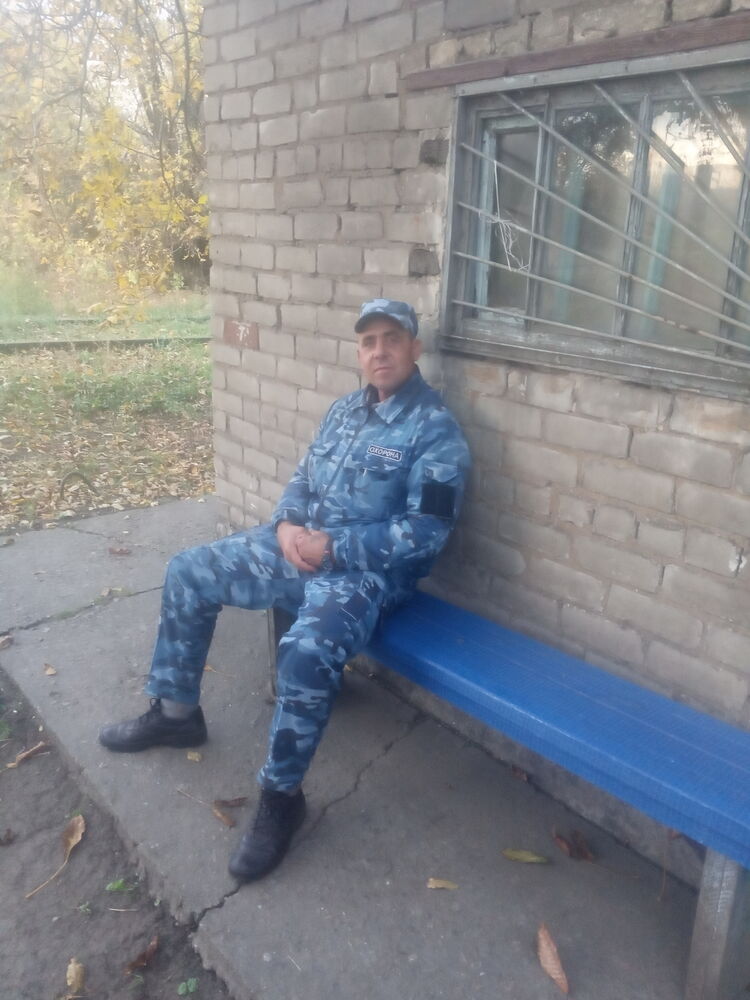  41592404  , 45 ,    