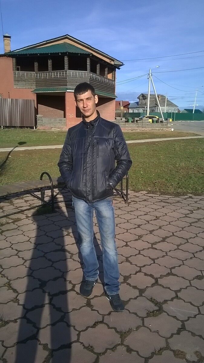  ,   Aleksandr, 38 ,   ,   , c 