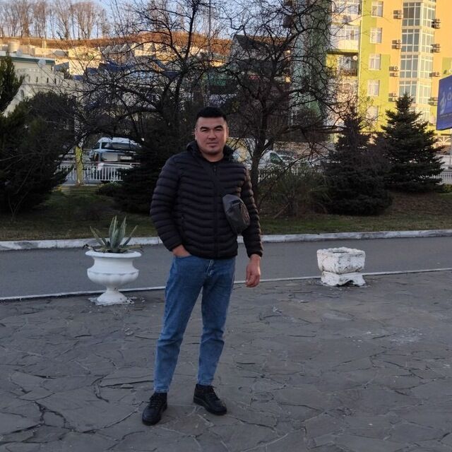  53630814  Gayrat, 35 ,    Frankfurt Am Main