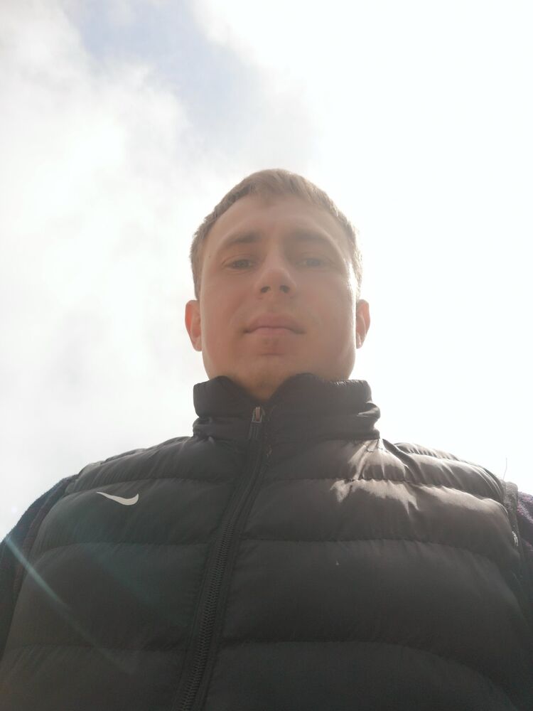  18105014  Andrey, 29 ,    