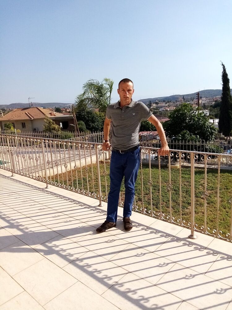  Limassol,   David, 41 ,   ,   , c 