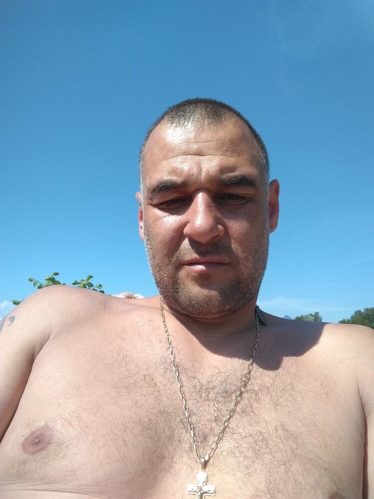  16182814  , 44 ,    