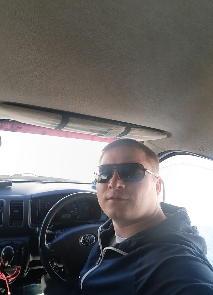  50555194  , 34 ,    