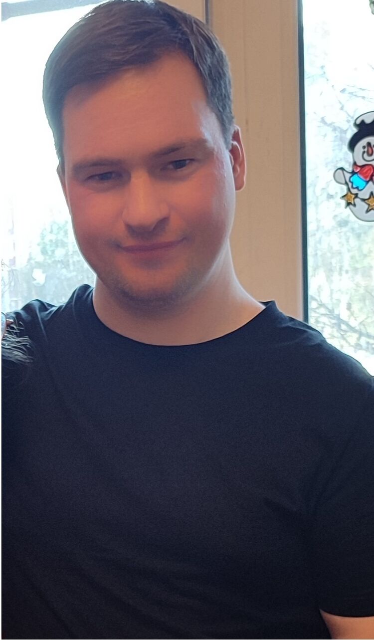  43142874  , 37 ,    