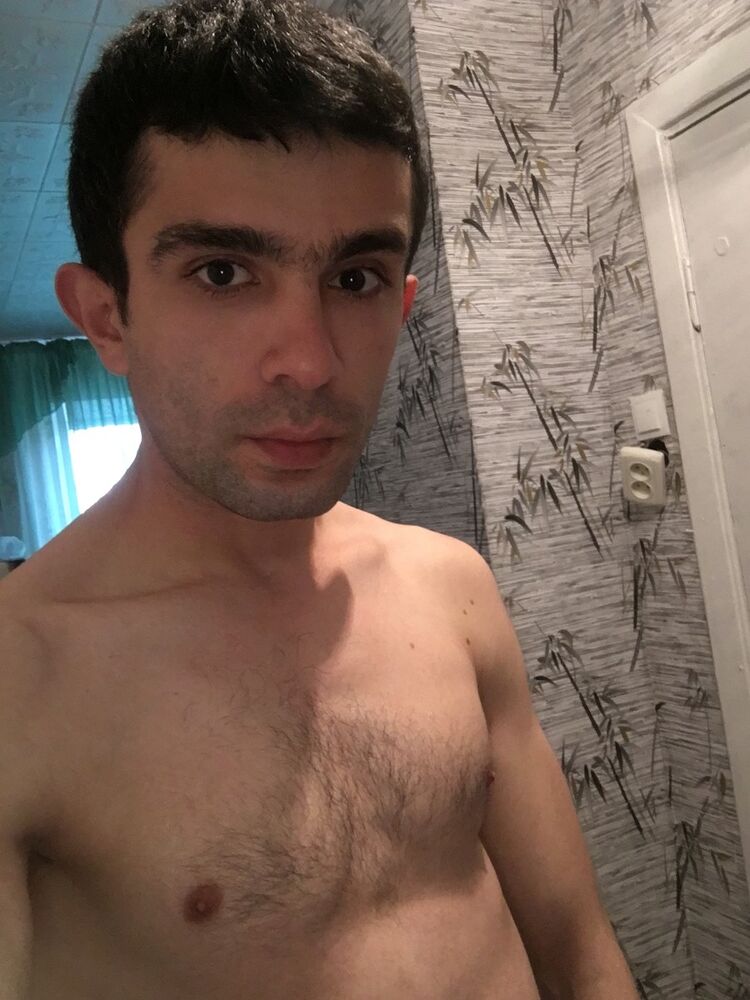  15873414  Sabir, 37 ,    