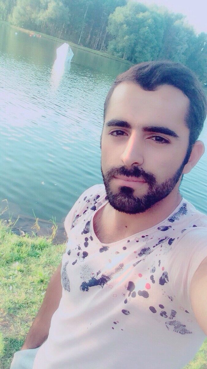  ,   Karen, 29 ,   ,   , c 
