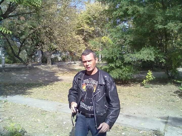  24581024  , 44 ,    