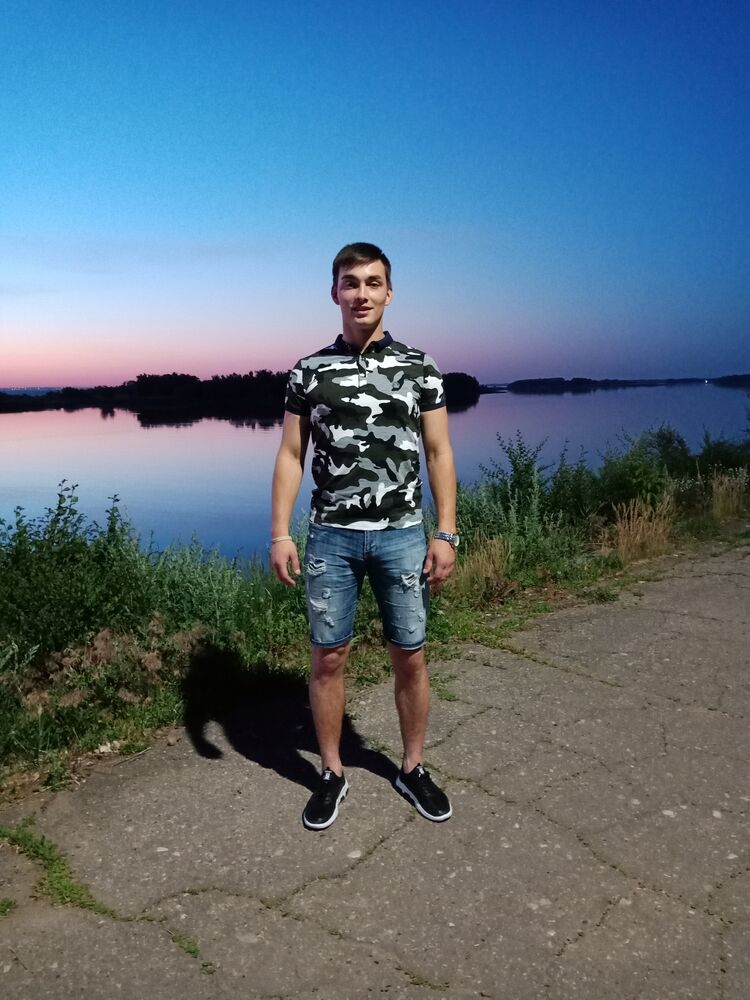  ,   Alex, 30 ,   ,   