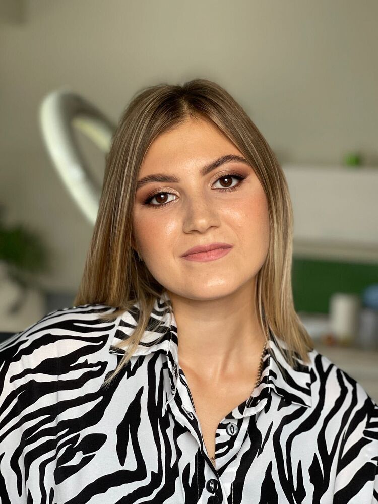  --,   , 24 ,   ,   