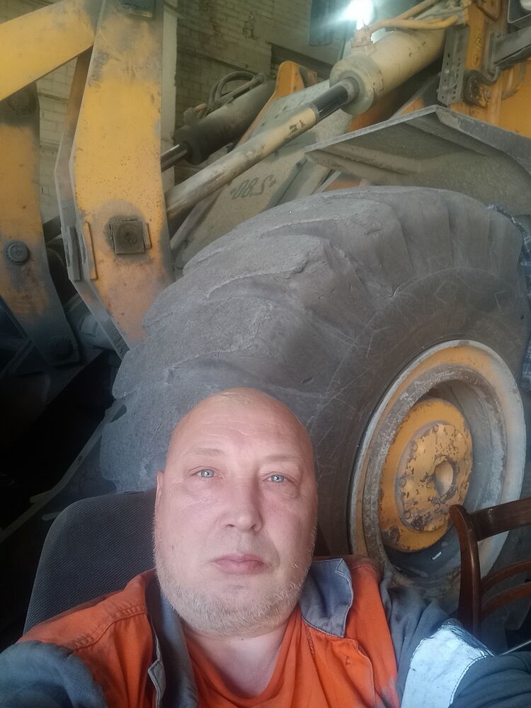  28834784  , 47 ,    
