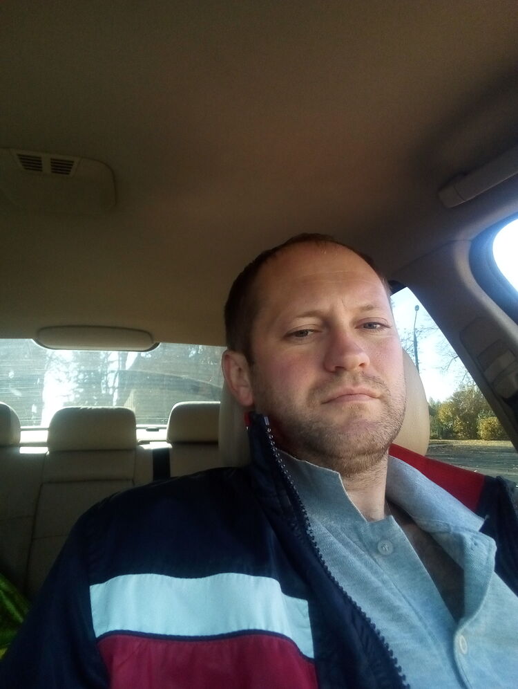  43878814  Nikolay, 40 ,    