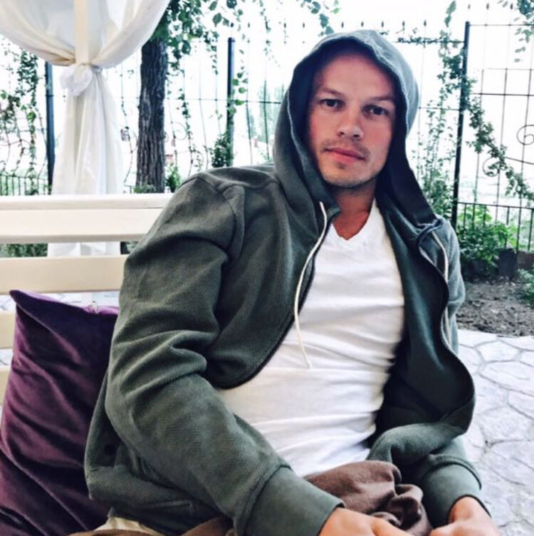 ���� 44989544 ������� ����, 36 ���, ���� ���������� � �����