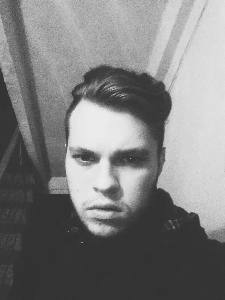 44137954  , 27 ,    