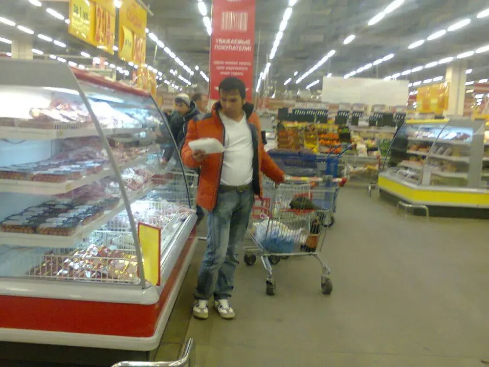  44376554  Mubin, 39 ,    
