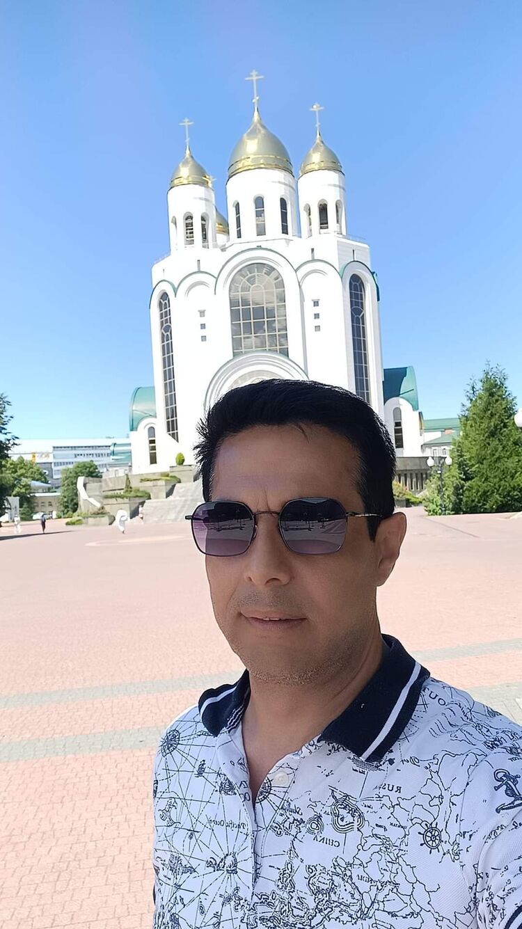  ,   Mehmet, 40 ,   ,   