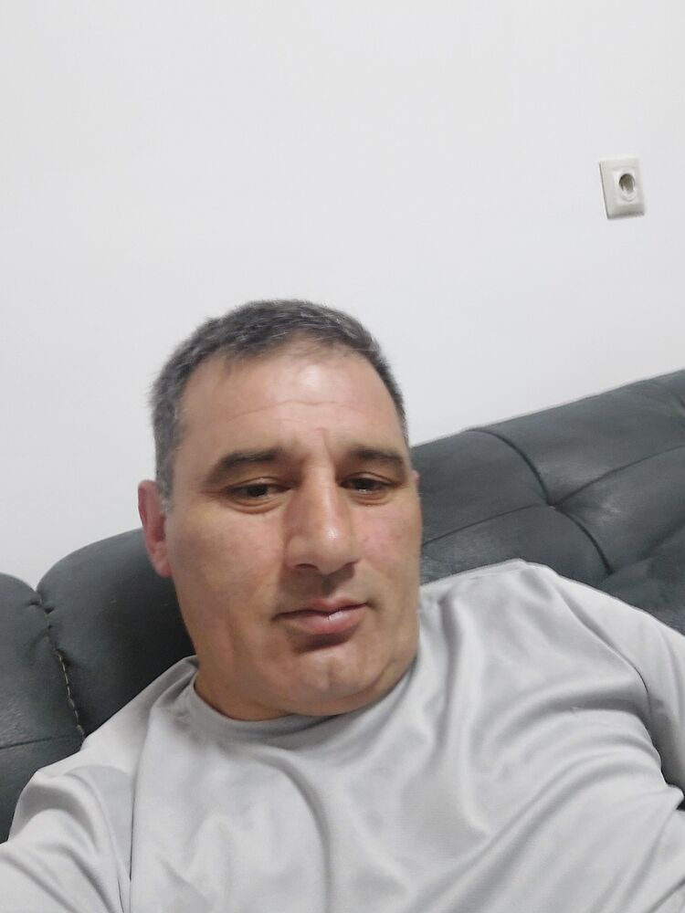  ,   Roma, 48 ,   ,   