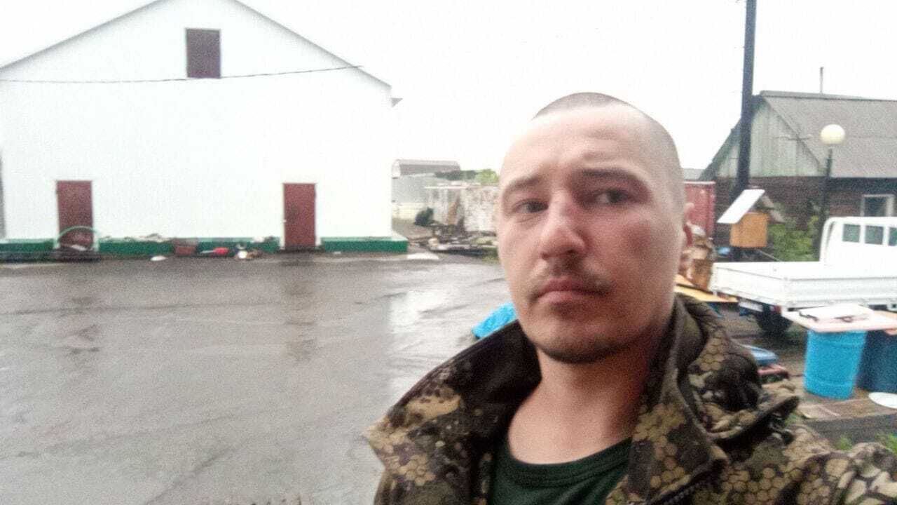  52317404  , 33 ,    