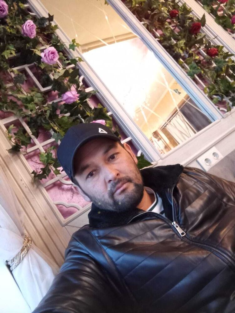  52615174  Rom, 31 ,    Utopia