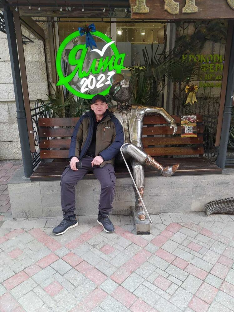  41049144  , 44 ,    