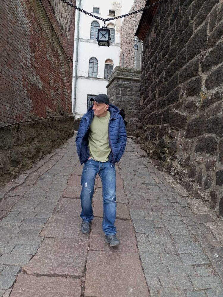  51598944  Dmitry, 40 ,    