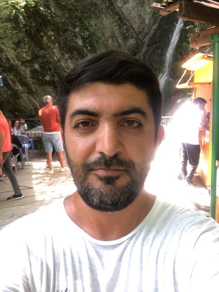  52861504  Zaue, 42 ,    