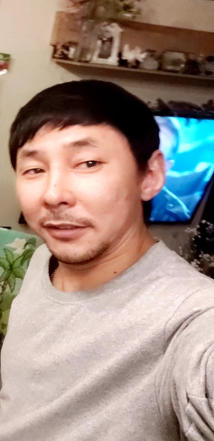  ,   Ruslan, 39 ,   ,   , c , 