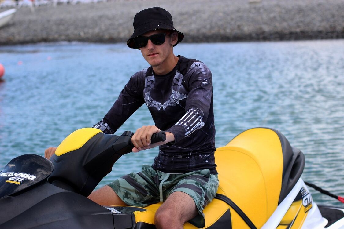 ���� 52974594 ����� ������, 18 ���, ���� ���������� � �������������