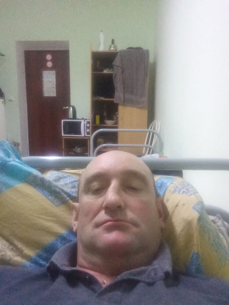  49610734  , 42 ,    