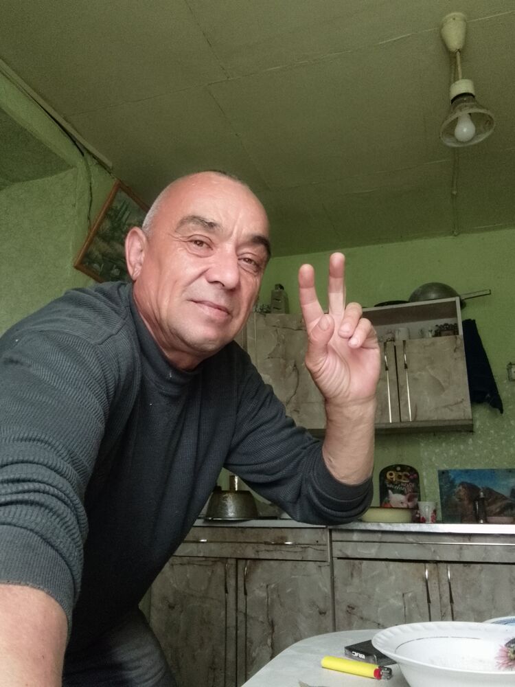  34318124  , 57 ,    