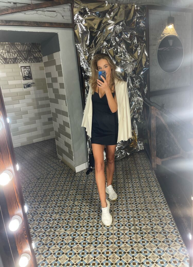  44858614  , 36 ,    