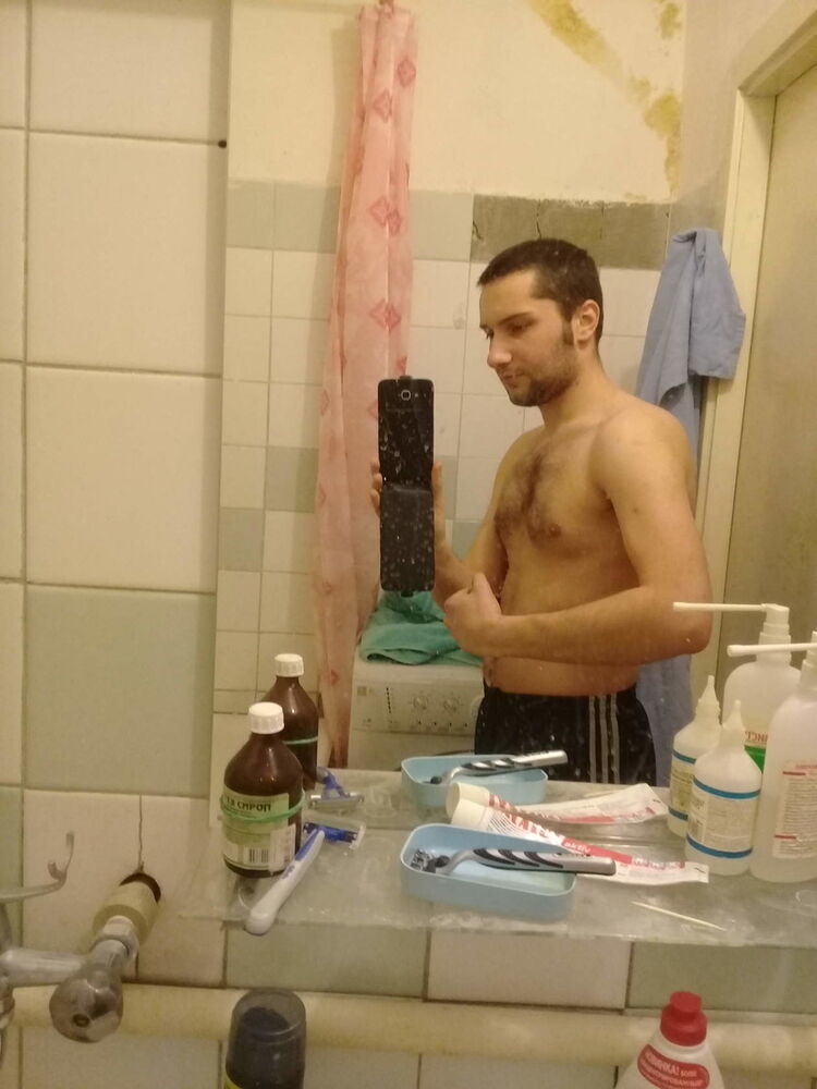  19894774  , 33 ,    