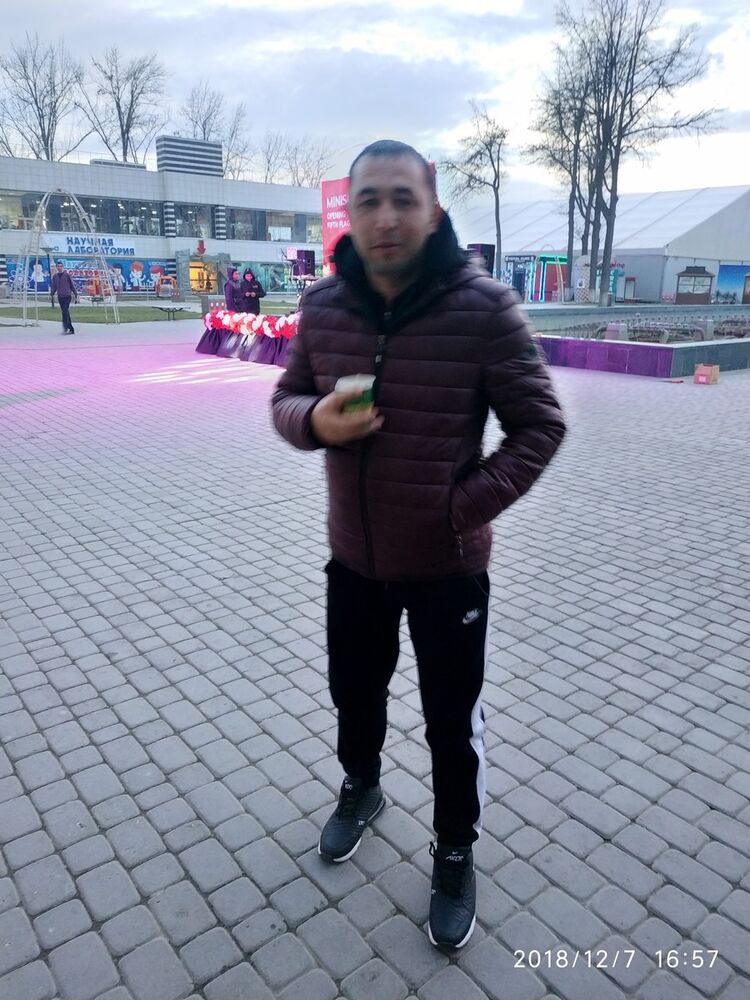  14476274  Bahtiyor, 42 ,    