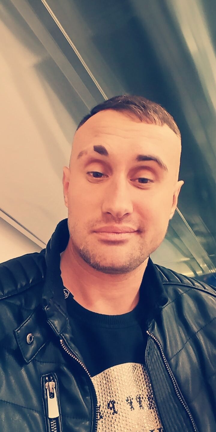  30459154  , 37 ,    