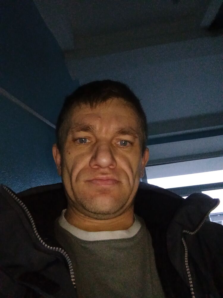  54775304  , 42 ,    -