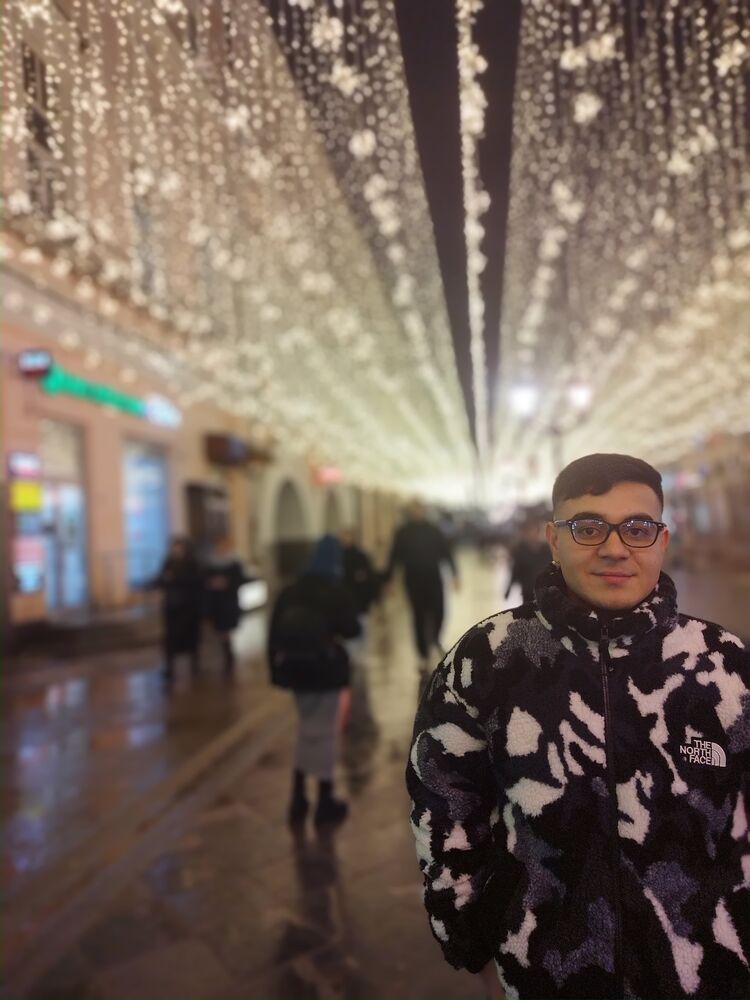  41108754  Muhamed, 26 ,    