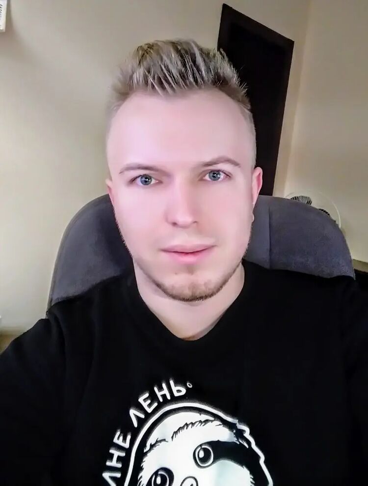  ,   Nick, 32 ,   ,   