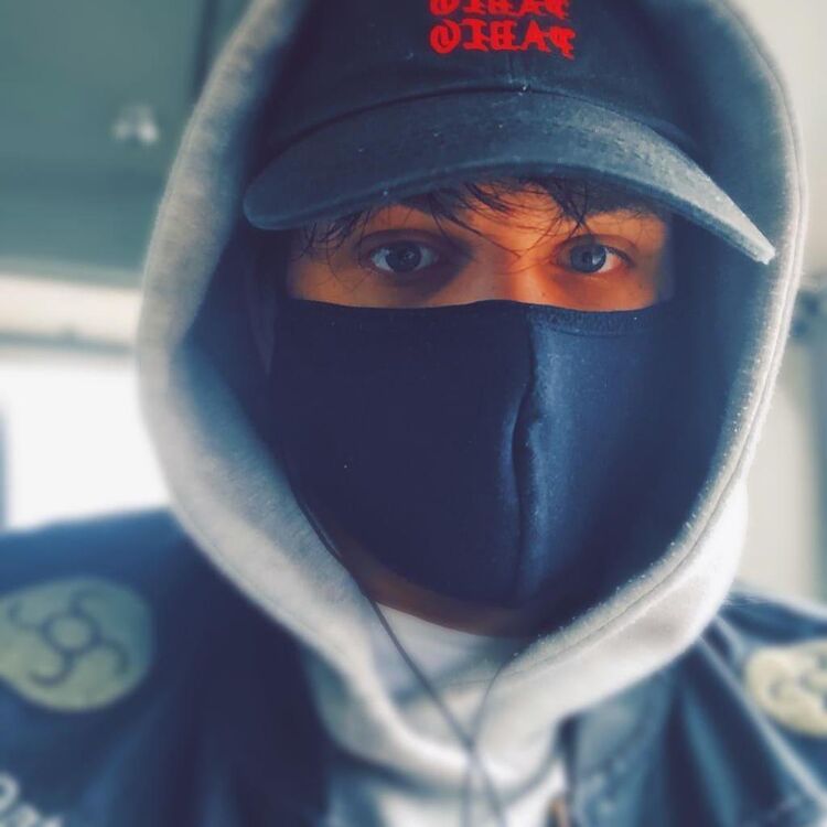  ,   , 25 ,   ,   