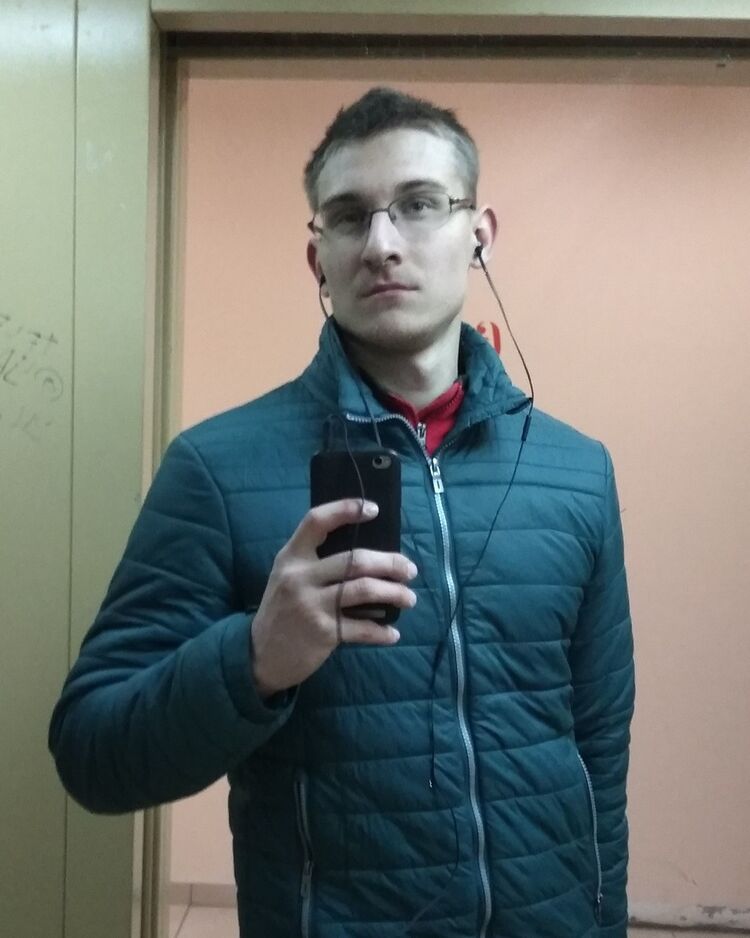 18128134  , 27 ,    