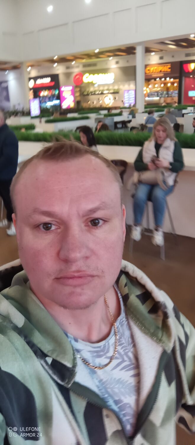  ,   Alex, 39 ,   ,   , c , 