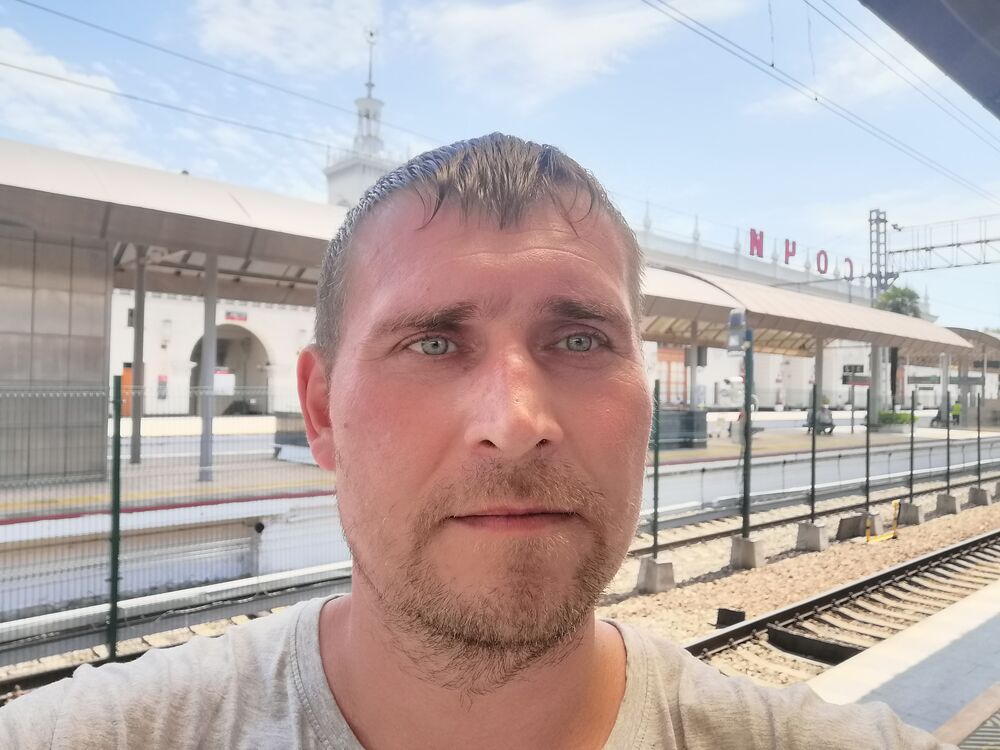  37304024  , 45 ,    